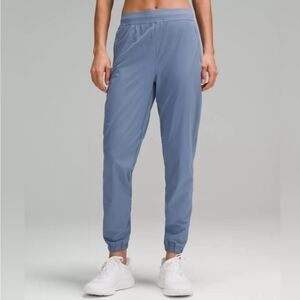 Lululemon Adapted State High-Rise Jogger Size 0 NWT
